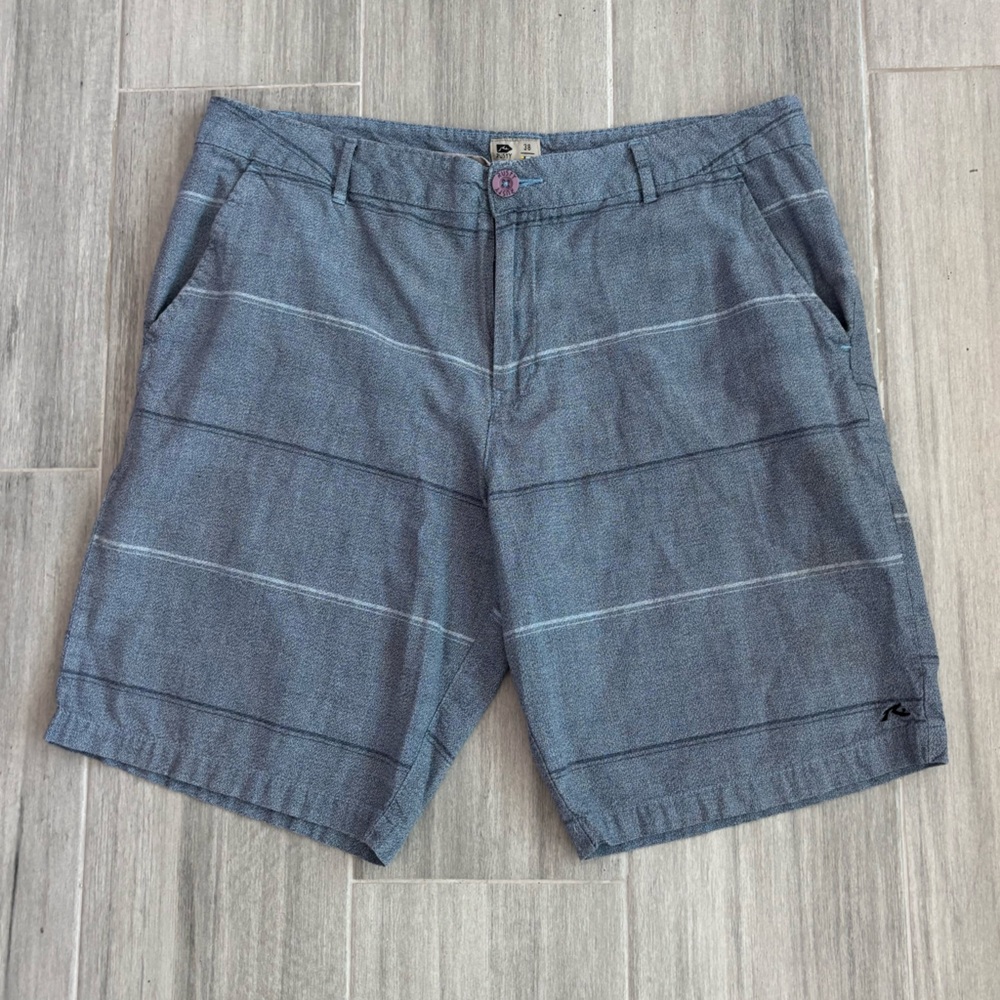 RUSTY Striped Beach Shorts Men’s 38W Gray Blue White Striped Sunset Leisurewear